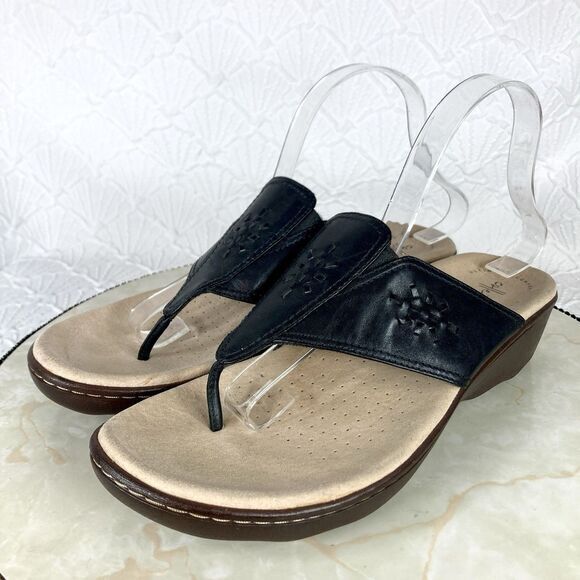Clarks Sandals Womens 10 Black Leather Phebe Mist Thong Comfort Wedge Slip On - Picture 5 of 15